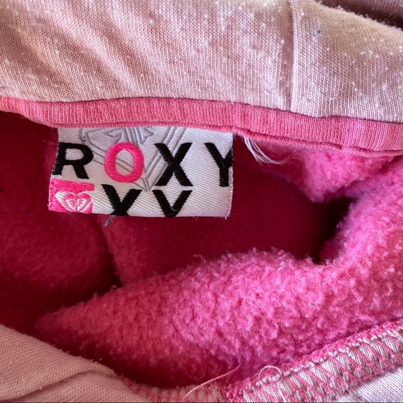 vintage y2k pink hoodie roxy jumper 2000s surf sweater. - Picture 6 of 7